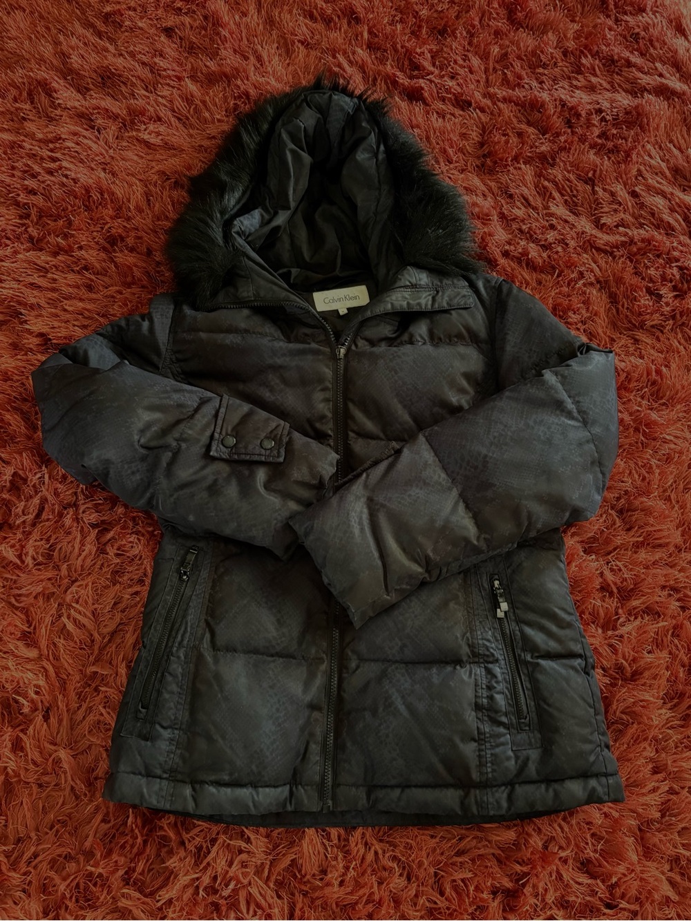 Chic Calvin Klein Black Faux fFur Hooded Down Jacket. Size M READ